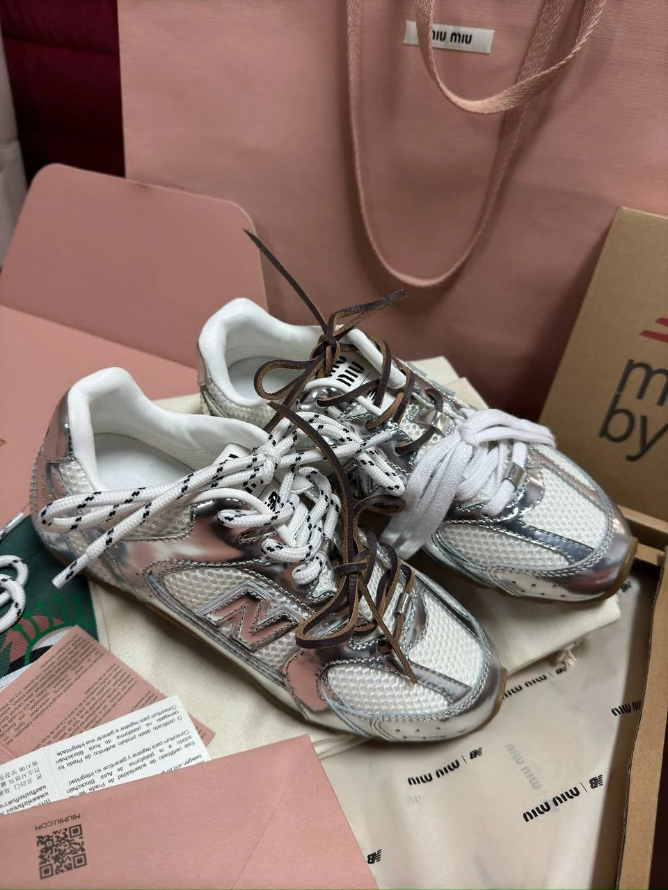 Жіночі кросівки- MiuMiu x New Balance